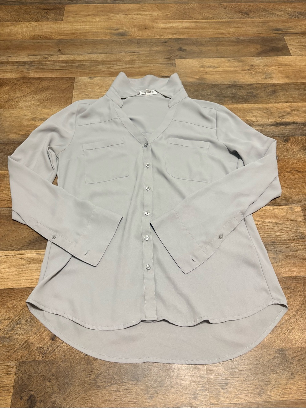 Express Portofino Women’s Small Gray Slim Fit Button-Down Blouse
